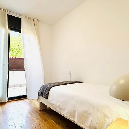 Apartamento Bajos Con Jardín Terrassa